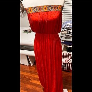 The cutest fall maxi dress